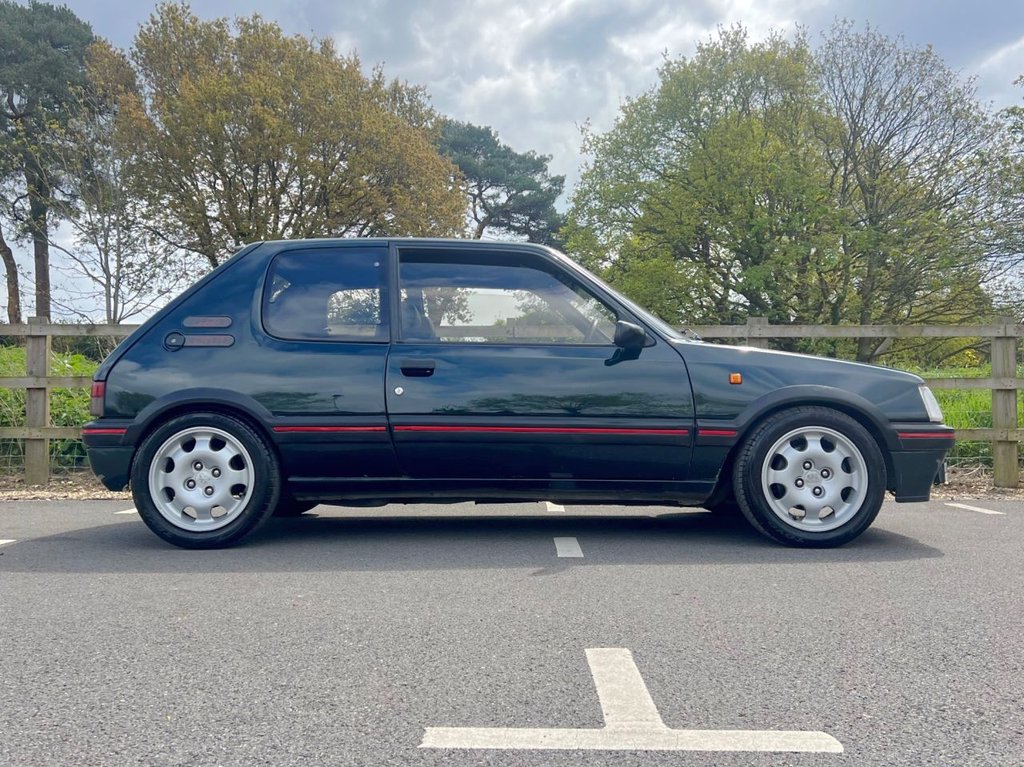 USED 1993 PEUGEOT 205 GTI // 3d // 1.9 121 BHP // Sorrento Green Special Edition // px swap 
