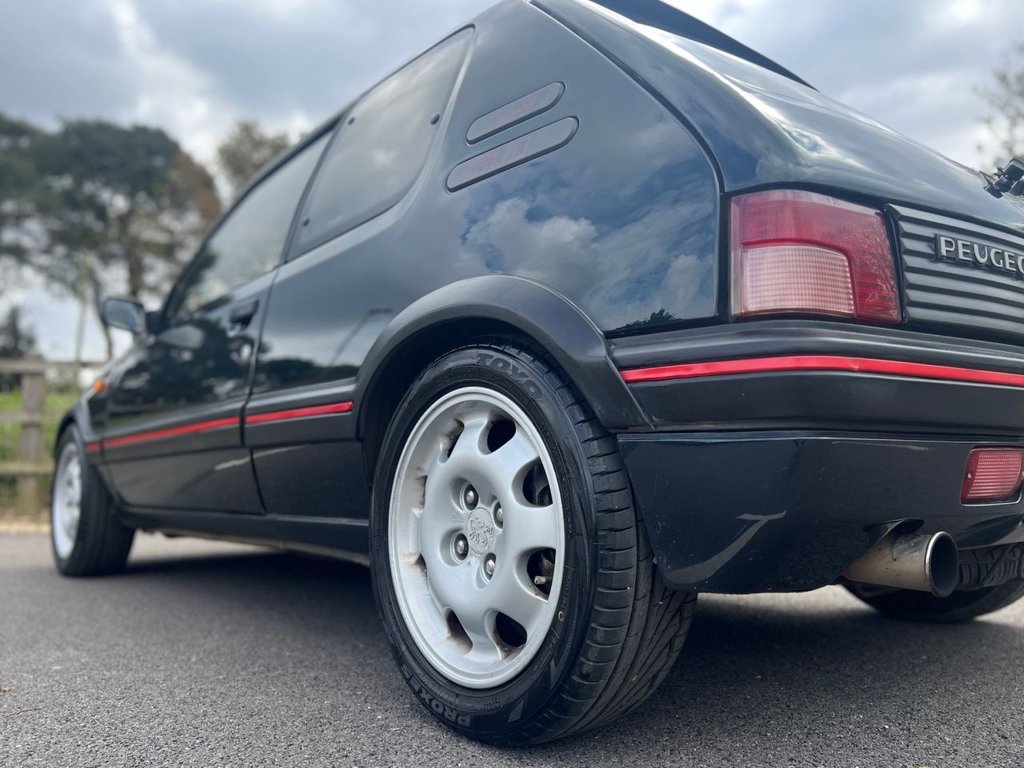 USED 1993 PEUGEOT 205 GTI // 3d // 1.9 121 BHP // Sorrento Green Special Edition // px swap 