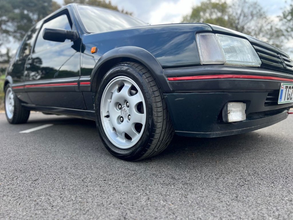 USED 1993 PEUGEOT 205 GTI // 3d // 1.9 121 BHP // Sorrento Green Special Edition // px swap 