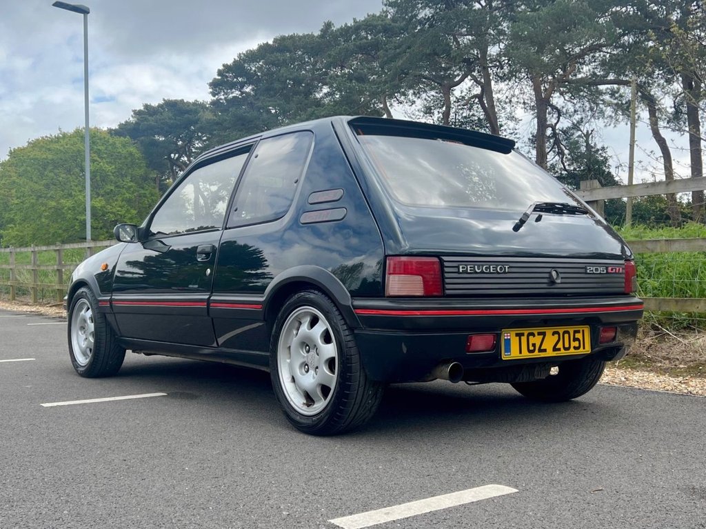 USED 1993 PEUGEOT 205 GTI // 3d // 1.9 121 BHP // Sorrento Green Special Edition // px swap 