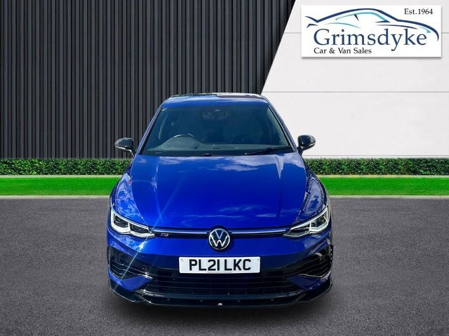 View our VOLKSWAGEN GOLF