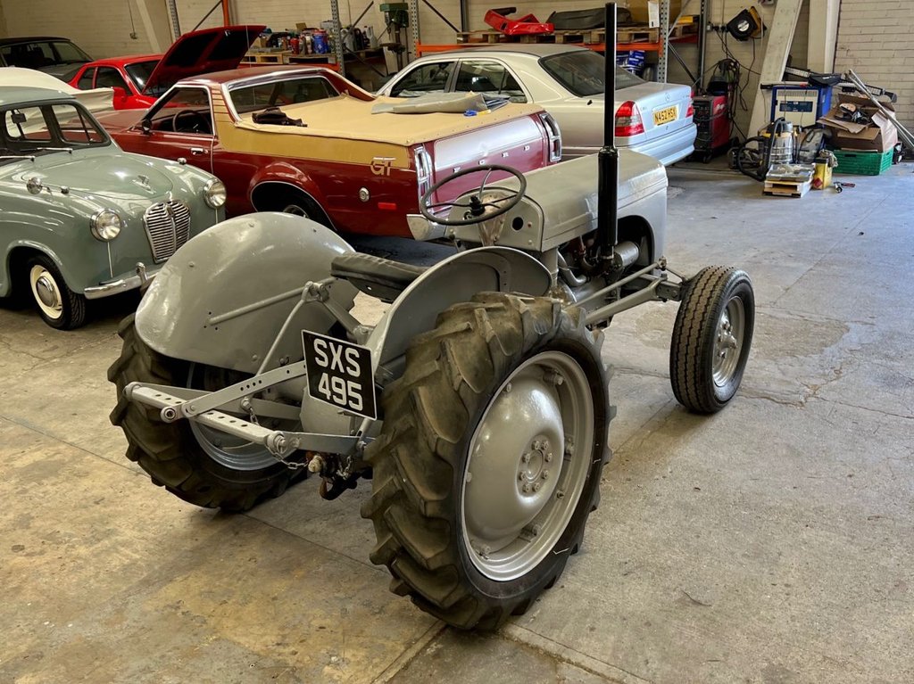 USED 1949 MASSEY FERGUSON ALL MODELS TE20 // 2100cc // Classic tractor // Px swap 