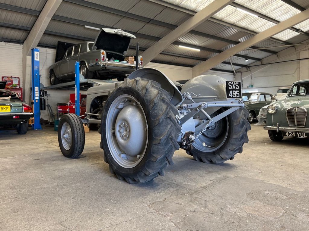 USED 1949 MASSEY FERGUSON ALL MODELS TE20 // 2100cc // Classic tractor // Px swap 