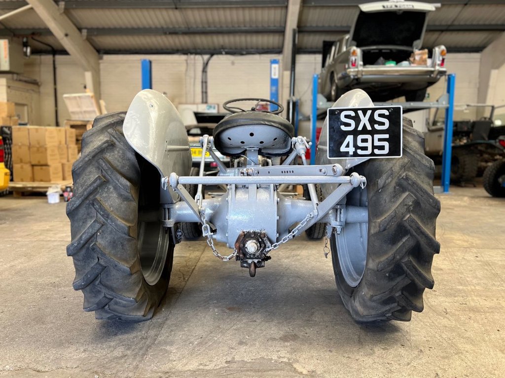 USED 1949 MASSEY FERGUSON ALL MODELS TE20 // 2100cc // Classic tractor // Px swap 