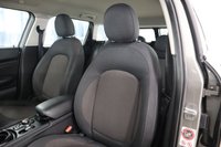 USED 2016 66 MINI CLUBMAN 1.5 COOPER 5d 134 BHP AN AUTOMATIC WITH SAT NAV & PARK DISTANCE CONTROL