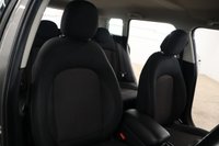 USED 2016 66 MINI CLUBMAN 1.5 COOPER 5d 134 BHP AN AUTOMATIC WITH SAT NAV & PARK DISTANCE CONTROL