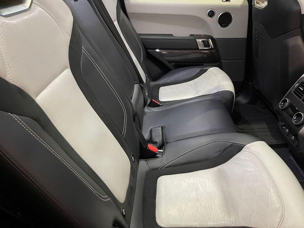 USED 2022 71 LAND ROVER RANGE ROVER SPORT 5.0 P575 V8 SVR Carbon Edition SUV 5dr Petrol Auto 4WD Euro 6 (s/s) (575 ps) SUV