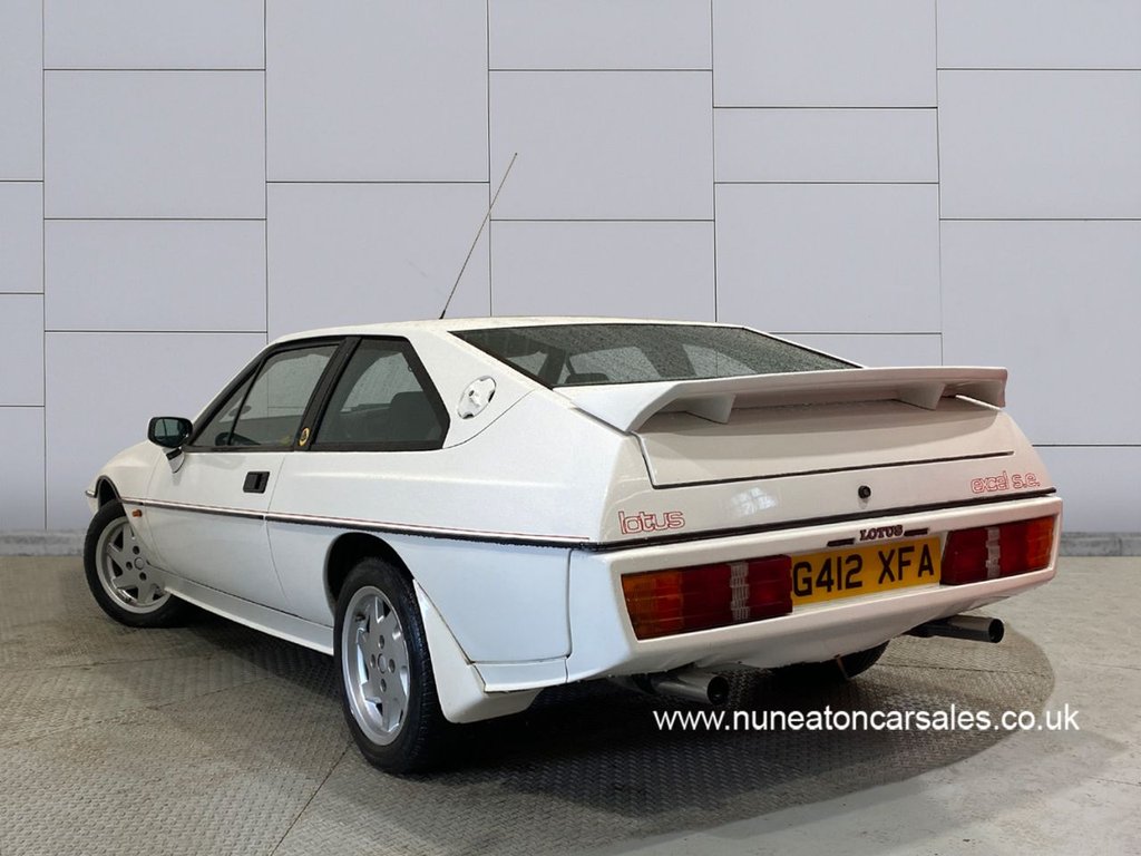 USED 1989 G LOTUS ECLAT 2.2 EXCEL 2d 160 BHP Recent Service and Maintenance