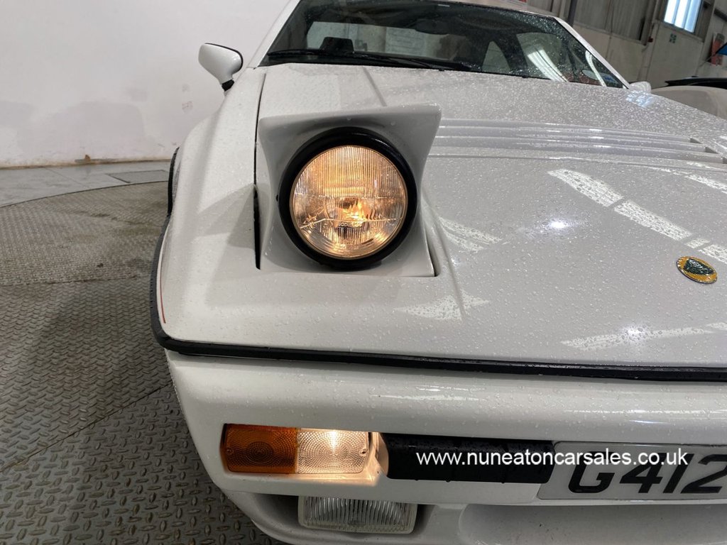 USED 1989 G LOTUS ECLAT 2.2 EXCEL 2d 160 BHP Recent Service and Maintenance