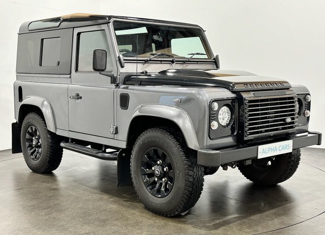 2016 65 Land Rover Defender 2.2 TD XS STATION WAGON 3d 122 BHP