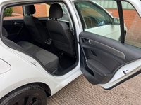 USED 2013 63 VOLKSWAGEN GOLF 2.0 SE TDI BLUEMOTION TECHNOLOGY 5d 148 BHP *FSH *ZERO DEPO FINANCE *DAB
