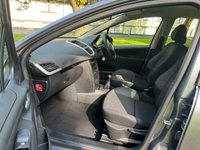 USED 2011 11 PEUGEOT 207 1.4 S 8V 5d 73 BHP 