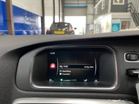 USED 2015 15 VOLVO V40 2.0 D2 Lux Nav Hatchback 5dr Diesel Manual Euro 6 (s/s) (120 ps) Nav,Cruise,DAB,&pound;0Tax,1 P.Owner