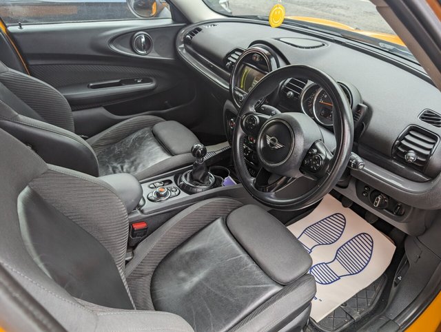 View our MINI CLUBMAN