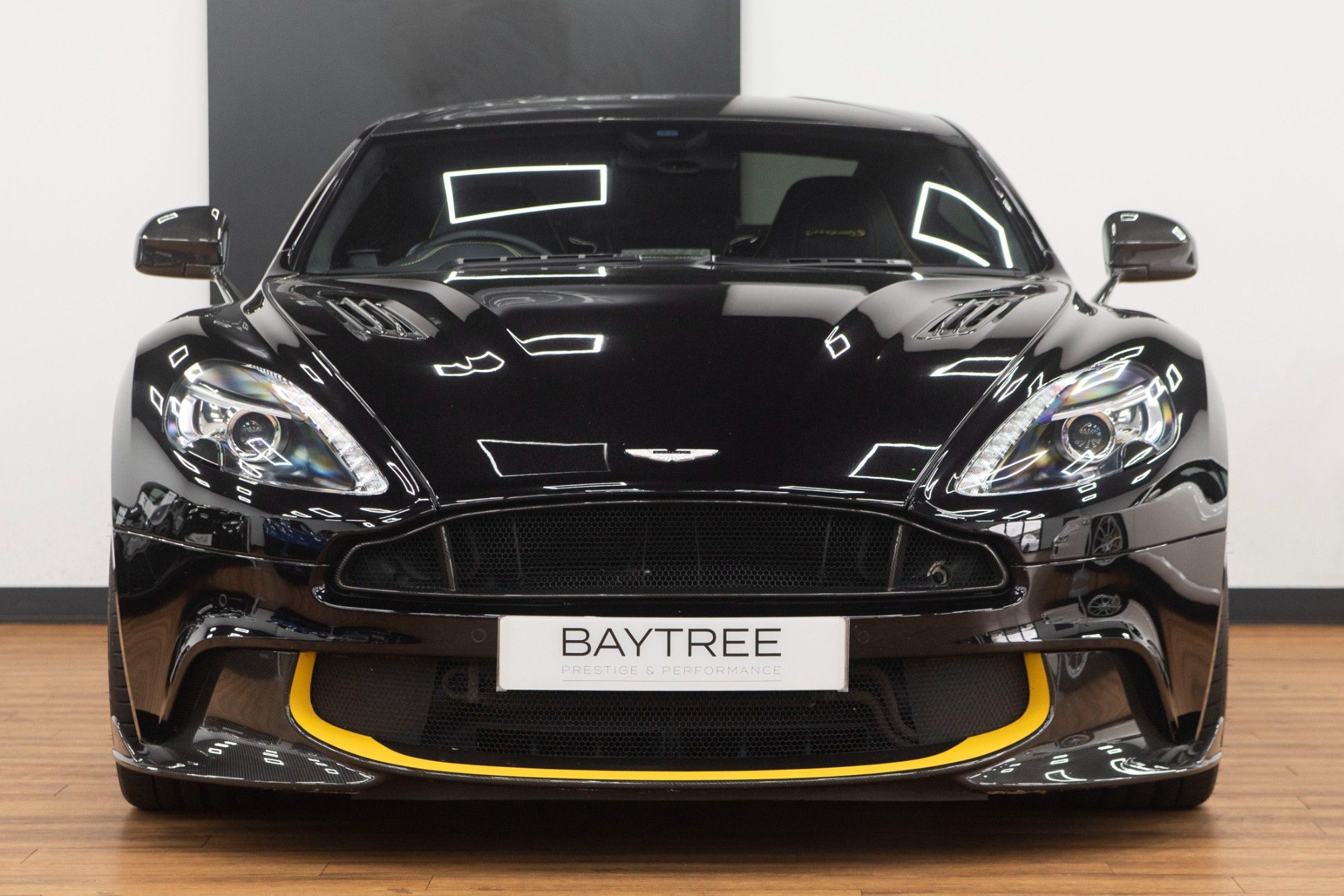 USED 2017 17 ASTON MARTIN VANQUISH 5.9 V12 S 