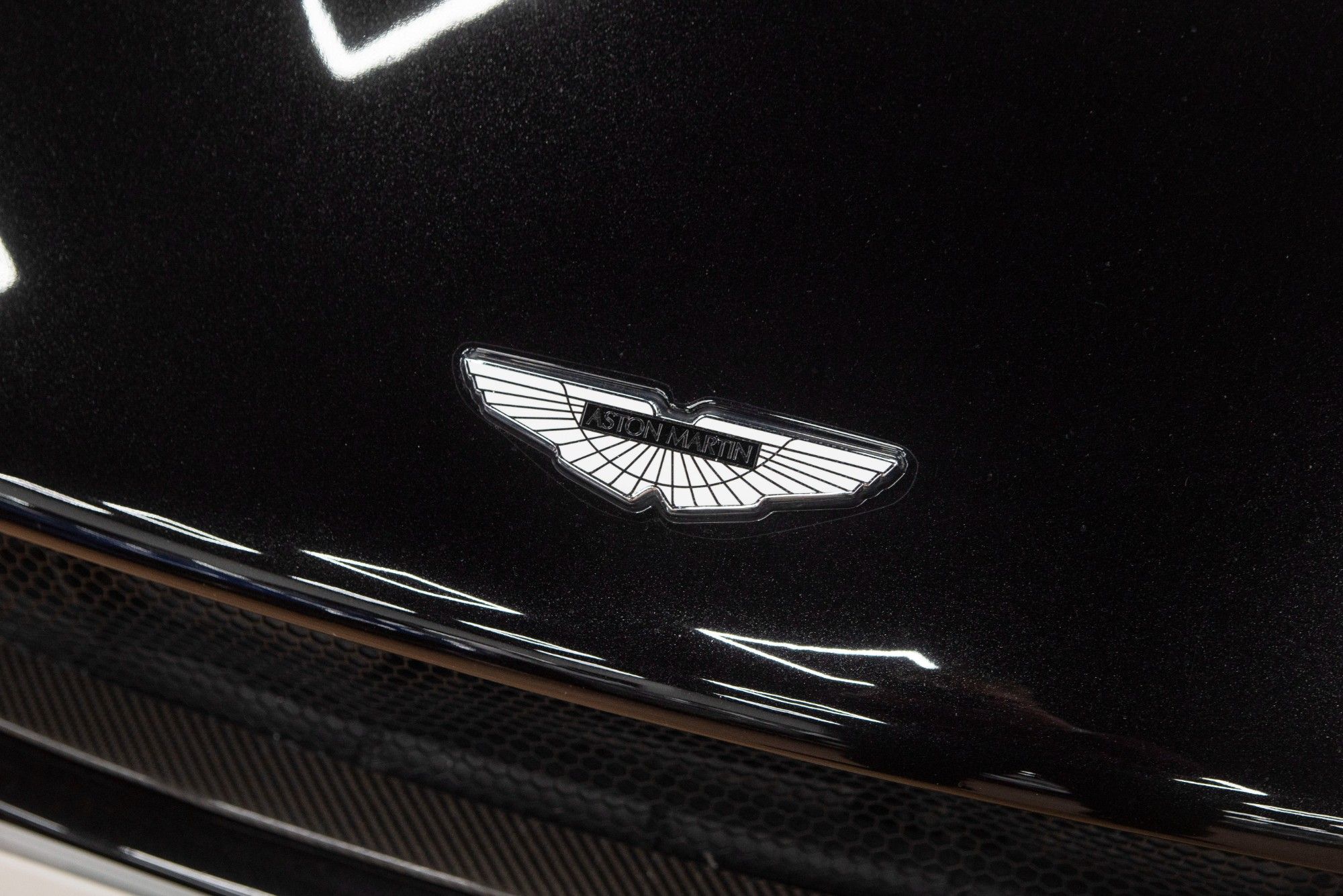 USED 2017 17 ASTON MARTIN VANQUISH 5.9 V12 S 