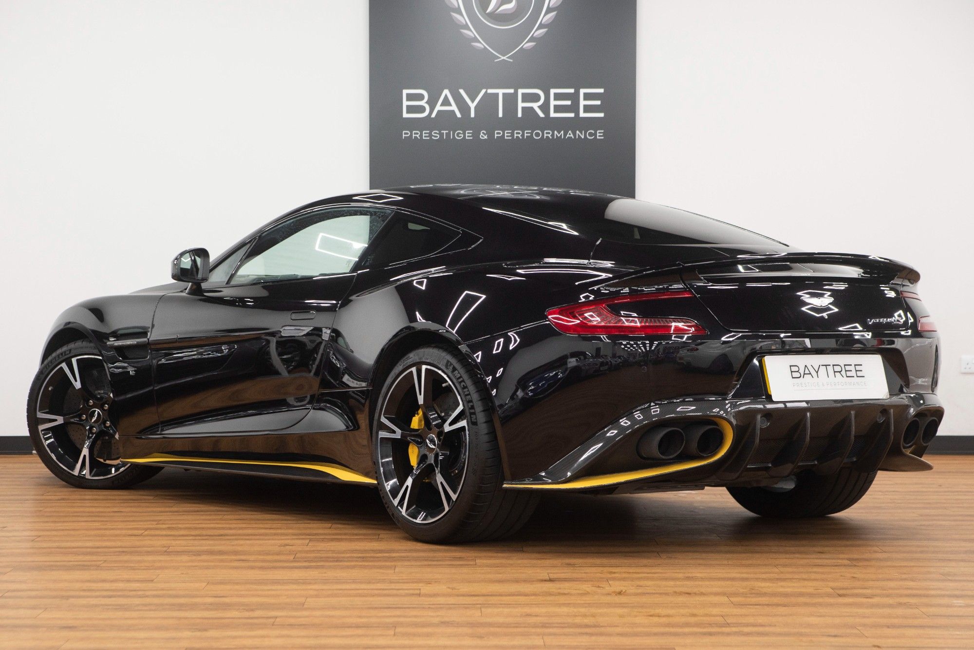 USED 2017 17 ASTON MARTIN VANQUISH 5.9 V12 S 