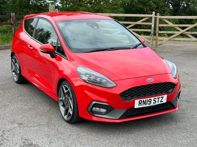 2019 19 Ford Fiesta 1.5 ST-3 3d 198 BHP