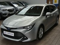 USED 2021 21 TOYOTA COROLLA 1.8 ICON 5d 121 BHP HEATED SEATS REAR VIEW CAMERA PARKING SENSORS 1 OWNER SERVICE HISTORY 10 YEAR TOYOTA WARRANTY TILL 2031