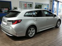 USED 2021 21 TOYOTA COROLLA 1.8 ICON 5d 121 BHP HEATED SEATS REAR VIEW CAMERA PARKING SENSORS 1 OWNER SERVICE HISTORY 10 YEAR TOYOTA WARRANTY TILL 2031