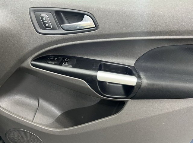 2019 FORD TRANSIT CONNECT - Photo 11