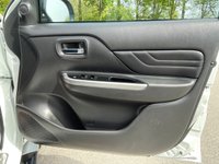 USED 2019 69 MITSUBISHI L200 2.3 DI-D BARBARIAN DCB 148 BHP ** NO VAT * *  SAT NAV ** CAMERA