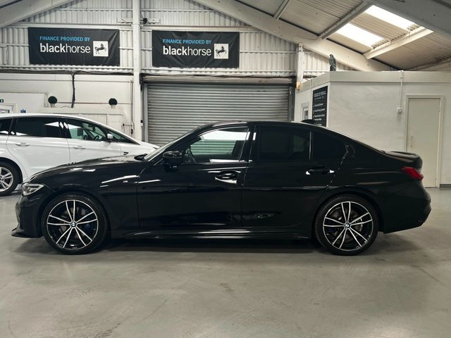 View our BMW 3 SERIES