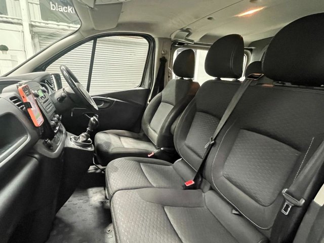 View our VAUXHALL VIVARO