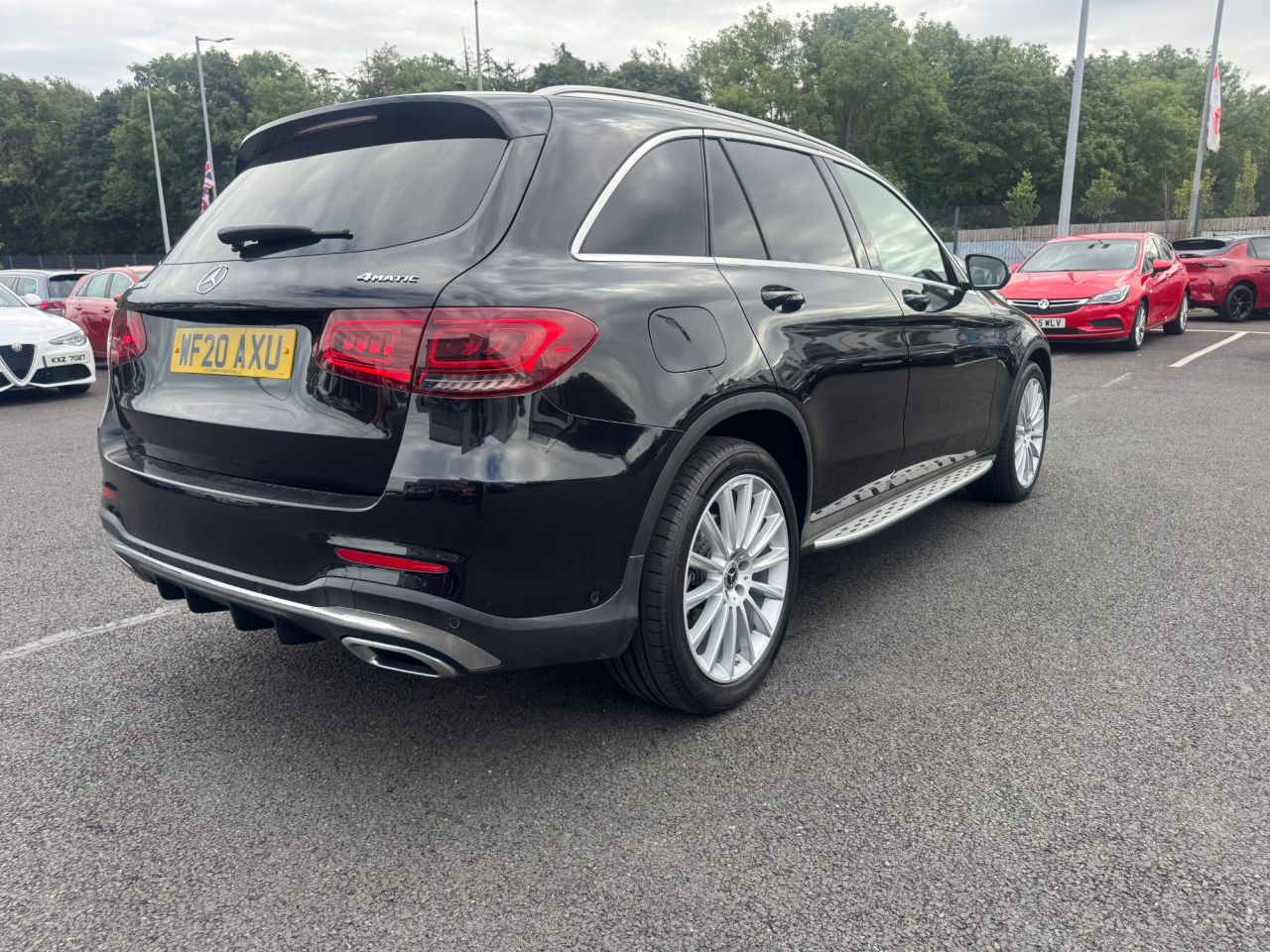 2020 MERCEDES GLC-CLASS 2.0 GLC 300 D 4MATIC AMG LINE PREMIUM 5d 242 BHP - vehicle photo 5 for sale on PureCar