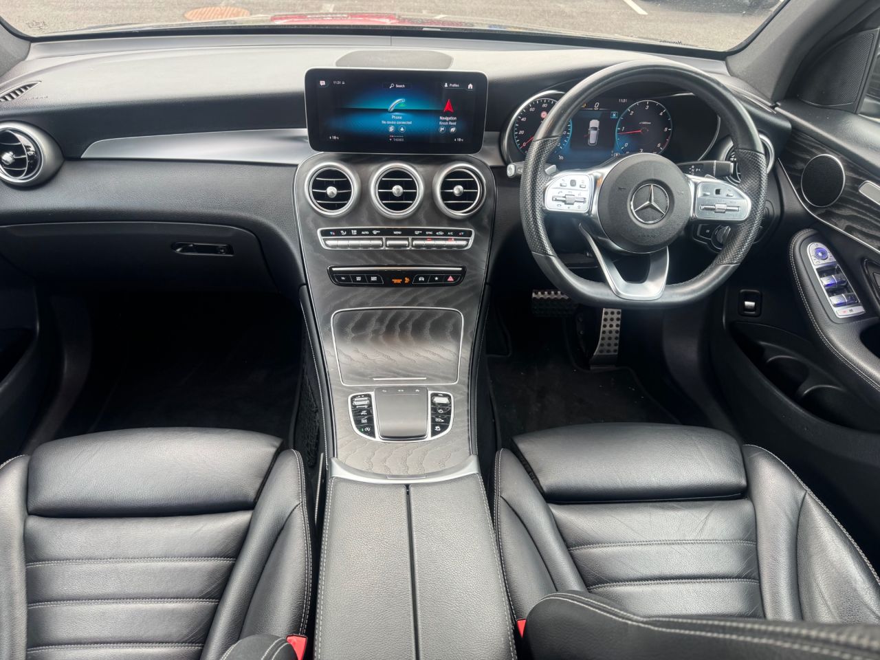 2020 MERCEDES GLC-CLASS 2.0 GLC 300 D 4MATIC AMG LINE PREMIUM 5d 242 BHP - vehicle photo 16 for sale on PureCar