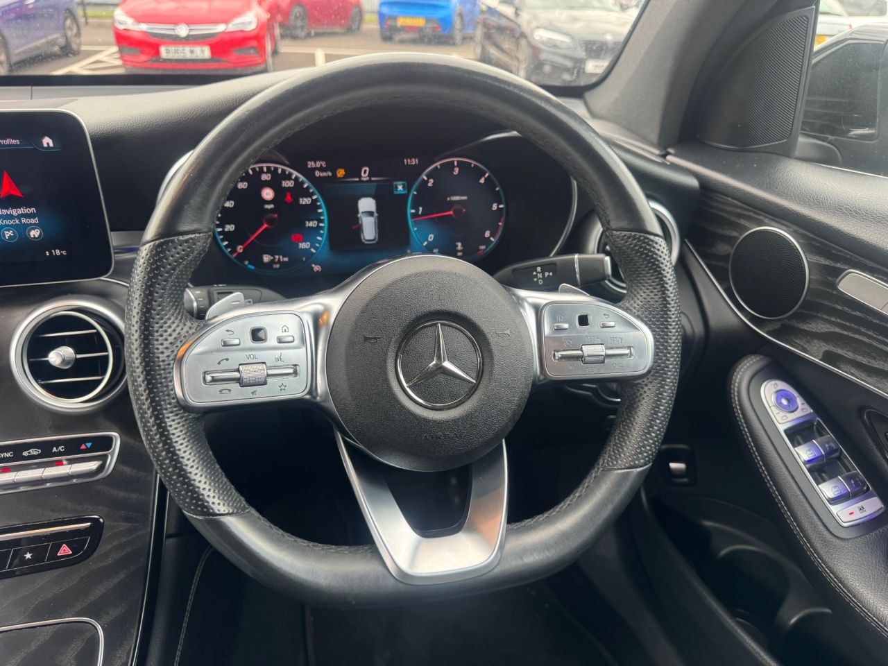 2020 MERCEDES GLC-CLASS 2.0 GLC 300 D 4MATIC AMG LINE PREMIUM 5d 242 BHP - vehicle photo 17 for sale on PureCar