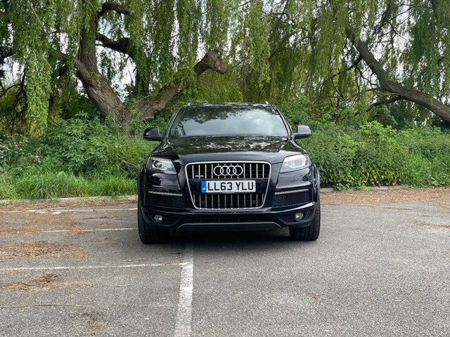 View our AUDI Q7