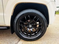 USED 2015 64 VOLKSWAGEN AMAROK 2.0 DC TDI HIGHLINE 4MOTION 180 BHP 