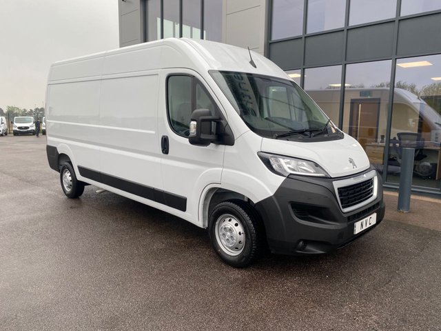 2024 73 Peugeot Boxer 2.2 BLUEHDI 335 L3H2 PROFESSIONAL PREMIUM PLUS 140PS **DELIVERY MILEAGE**