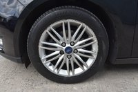 USED 2017 17 FORD FOCUS 1.0 ZETEC EDITION 5d 124 BHP Automatic | ULEZ Free | 2 Keys | Service History | Apple Car Play | Low Insurance | 1 Former Keeper