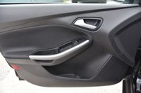 USED 2017 17 FORD FOCUS 1.0 ZETEC EDITION 5d 124 BHP Automatic | ULEZ Free | 2 Keys | Service History | Apple Car Play | Low Insurance | 1 Former Keeper