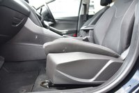 USED 2017 17 FORD FOCUS 1.0 ZETEC EDITION 5d 124 BHP Automatic | ULEZ Free | 2 Keys | Service History | Apple Car Play | Low Insurance | 1 Former Keeper