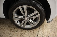 USED 2020 20 VOLKSWAGEN POLO 1.0 R-LINE TSI DSG 5d 114 BHP SERVICED BY VOLKSWAGEN IN APRIL 2025, APPLE CAR PLAY, HEATED SEATS