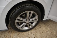 USED 2020 20 VOLKSWAGEN POLO 1.0 R-LINE TSI DSG 5d 114 BHP SERVICED BY VOLKSWAGEN IN APRIL 2025, APPLE CAR PLAY, HEATED SEATS