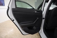 USED 2020 20 VOLKSWAGEN POLO 1.0 R-LINE TSI DSG 5d 114 BHP SERVICED BY VOLKSWAGEN IN APRIL 2025, APPLE CAR PLAY, HEATED SEATS