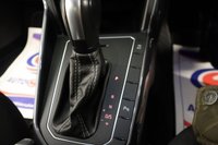 USED 2020 20 VOLKSWAGEN POLO 1.0 R-LINE TSI DSG 5d 114 BHP SERVICED BY VOLKSWAGEN IN APRIL 2025, APPLE CAR PLAY, HEATED SEATS