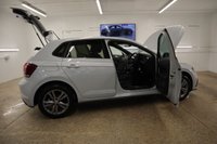 USED 2020 20 VOLKSWAGEN POLO 1.0 R-LINE TSI DSG 5d 114 BHP SERVICED BY VOLKSWAGEN IN APRIL 2025, APPLE CAR PLAY, HEATED SEATS