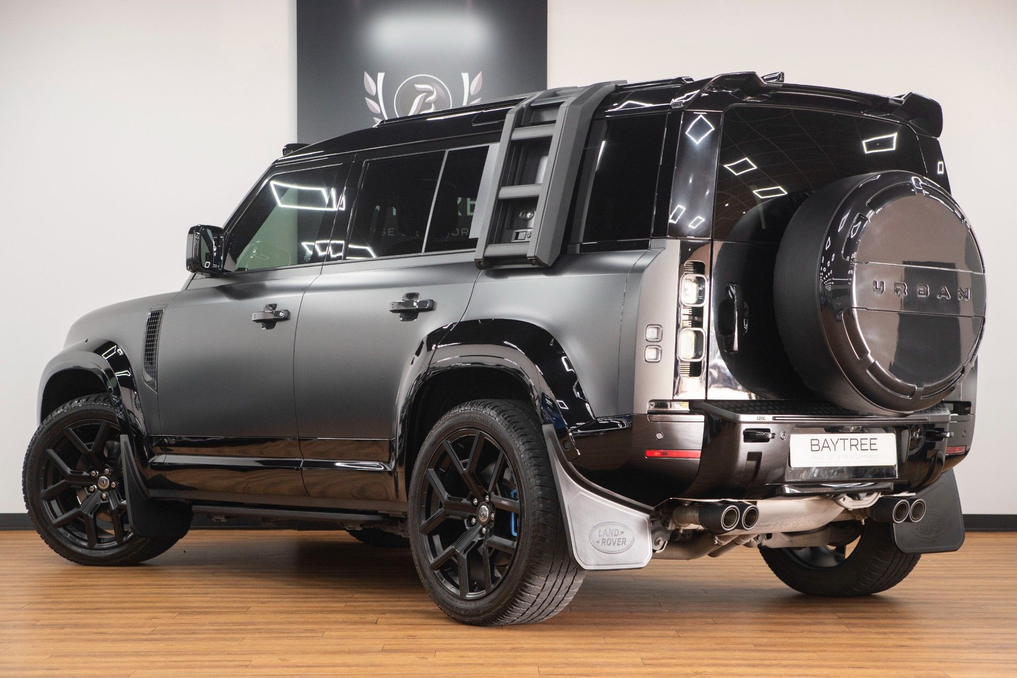 USED 2022 22 LAND ROVER DEFENDER 5.0 V8 CARPATHIAN EDITION 