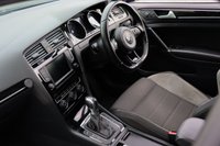 USED 2017 66 VOLKSWAGEN GOLF 2.0 R DSG 5d 298 BHP 