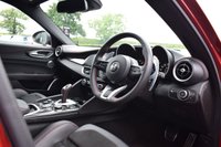 USED 2021 F ALFA ROMEO GIULIA TB VELOCE TI 4d 277 BHP PERFORMANCE PK / H&K / GTA RED