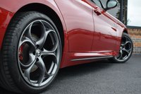 USED 2021 F ALFA ROMEO GIULIA TB VELOCE TI 4d 277 BHP PERFORMANCE PK / H&K / GTA RED