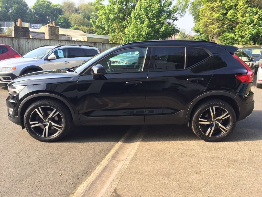 USED 2018 18 VOLVO XC40 2.0 T5 FIRST EDITION AWD 5d 247 BHP FIRST EDITION FULL HISTORY