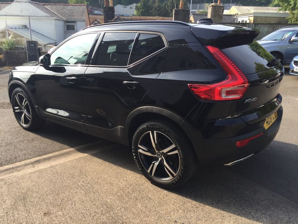 USED 2018 18 VOLVO XC40 2.0 T5 FIRST EDITION AWD 5d 247 BHP FIRST EDITION FULL HISTORY