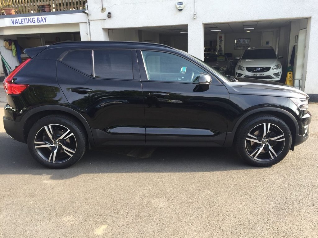 USED 2018 18 VOLVO XC40 2.0 T5 FIRST EDITION AWD 5d 247 BHP FIRST EDITION FULL HISTORY