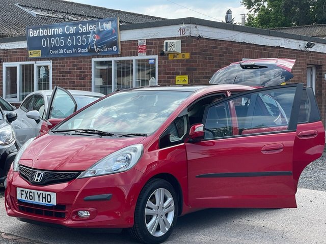 2011 61 Honda Jazz 1.3 I-VTEC EX 5d 98 BHP